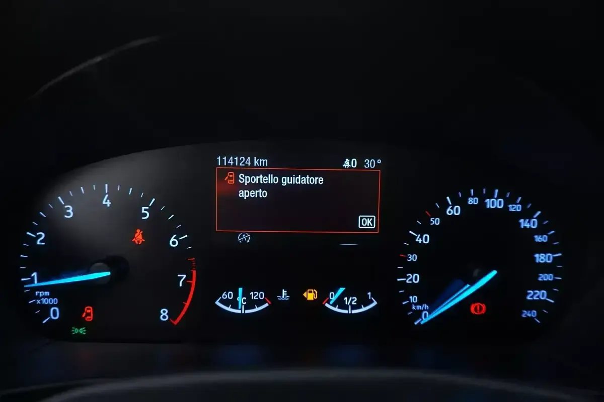 Usata Ford Focus Active 125 CV (91 kW) 2019 Grigiogrigio Station wagon