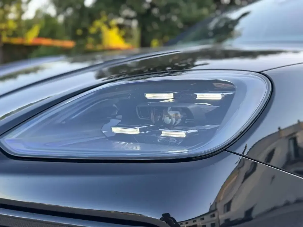 Nuova Porsche Cayenne 354 CV (260 kW) 2026 Nero SUV