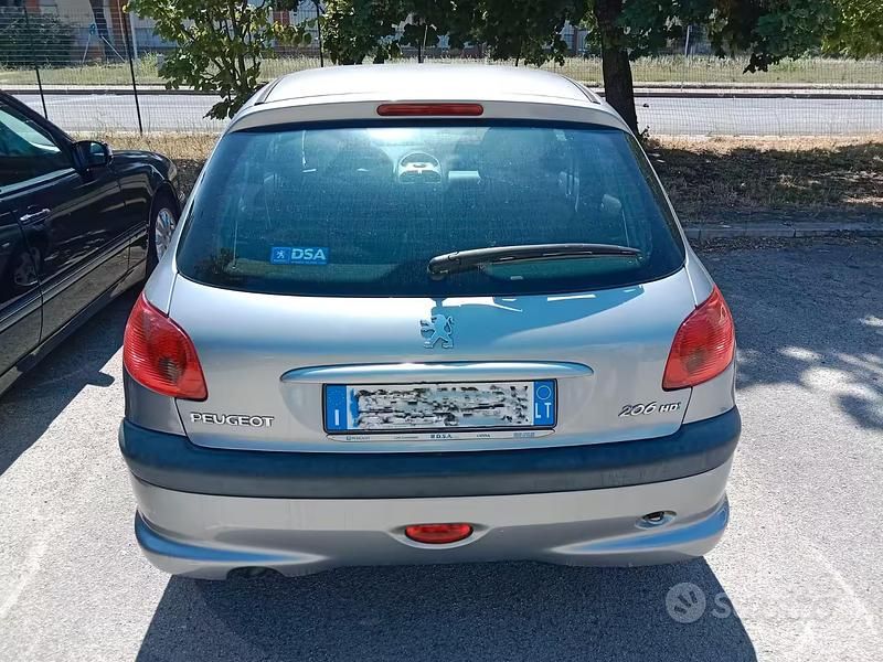 Usata Peugeot 206 68 CV (50 kW) 2004 Grigio Berlina