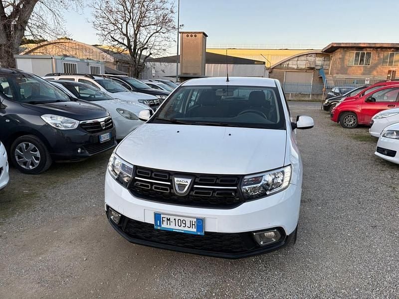 Usata Dacia Sandero Comfort 74 CV (54 kW) 2018 Bianco Berlina