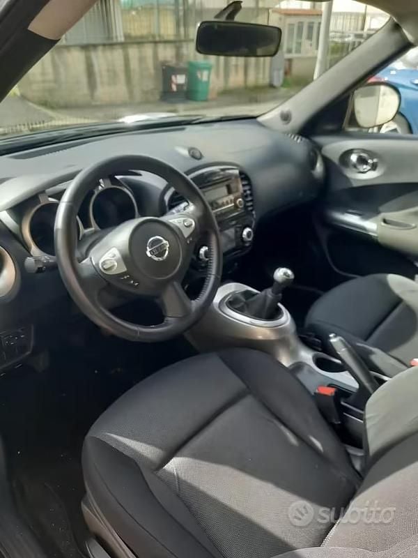 Usata Nissan Juke Tekna 116 CV (85 kW) 2010 Nero SUV