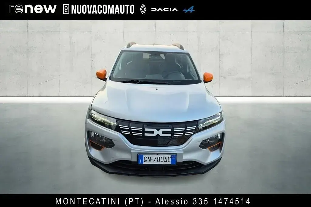 Usata Dacia Spring Comfort 33 kW (45 CV) 2023 Argento Utilitaria