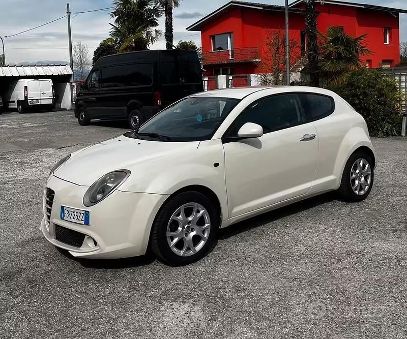 Usata Alfa Romeo MiTo 120 CV (88 kW) 2016 Bianco Utilitaria
