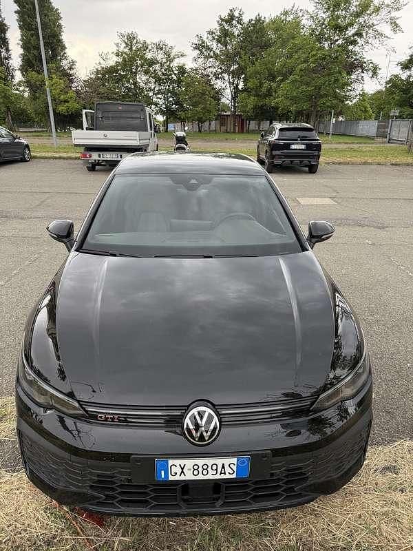 Usata VW Golf VIII GTI 265 CV (194 kW) 2024 Nero Berlina