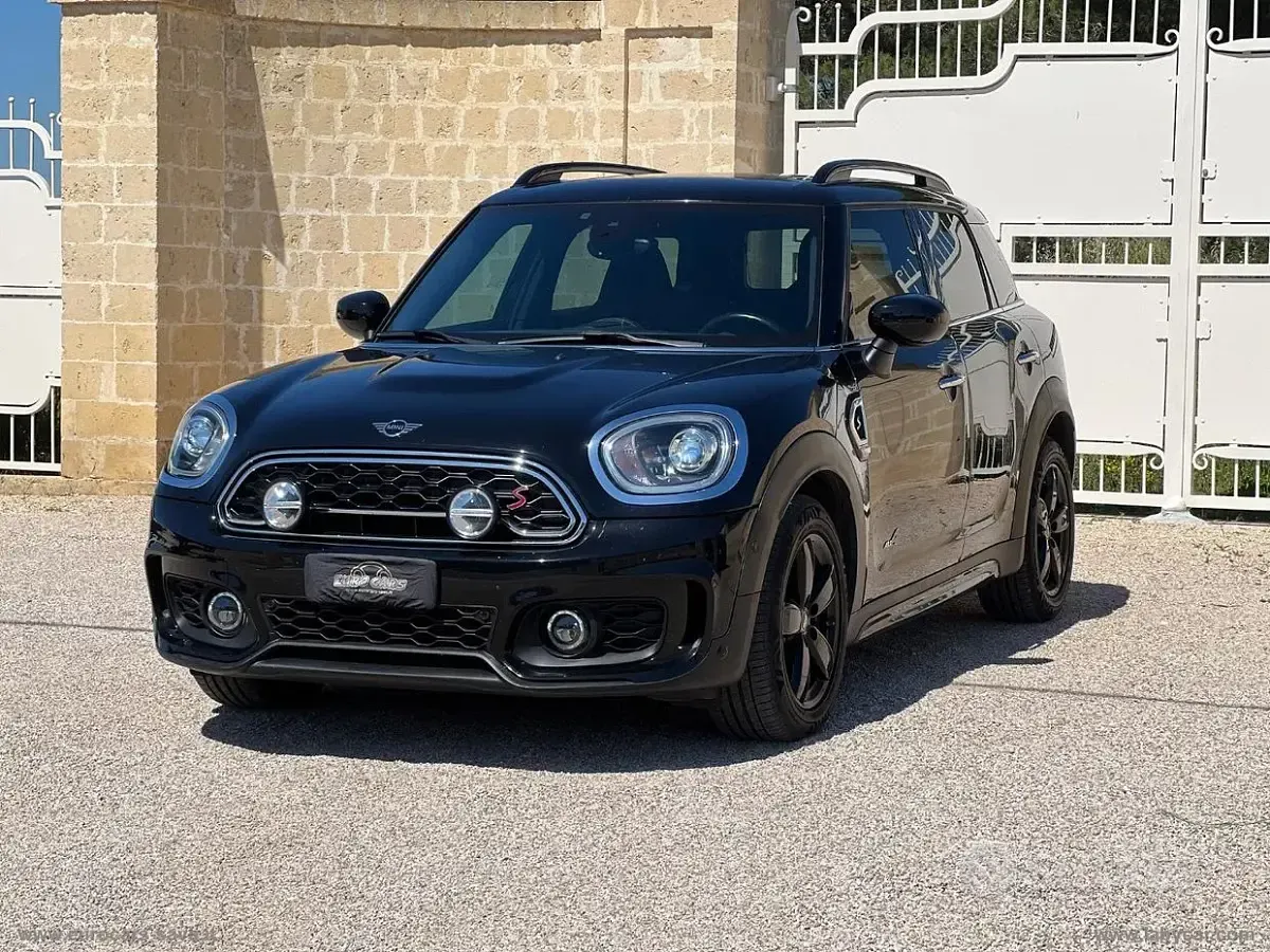 Usata Mini John Cooper Works Countryman 190 CV (139 kW) 2020 Nero SUV