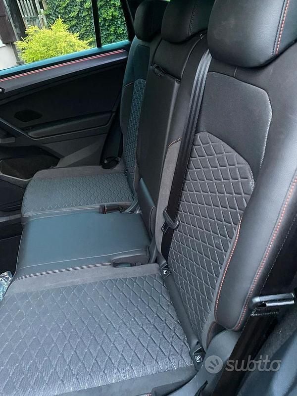 Usata Seat Tarraco 150 CV (110 kW) 2024 Nero SUV