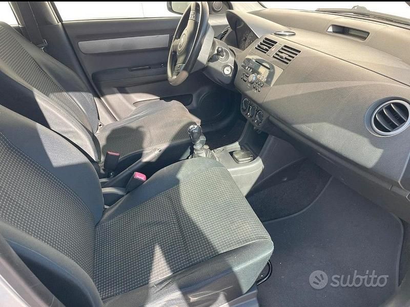 Usata Suzuki Swift 92 CV (67 kW) 2006 Utilitaria