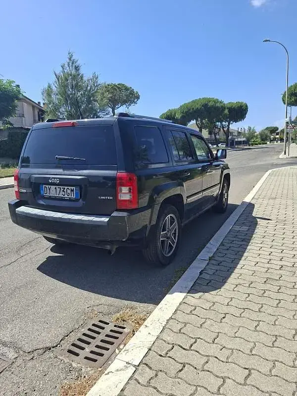 Usata Jeep Patriot Limited 140 CV (102 kW) 2009 SUV