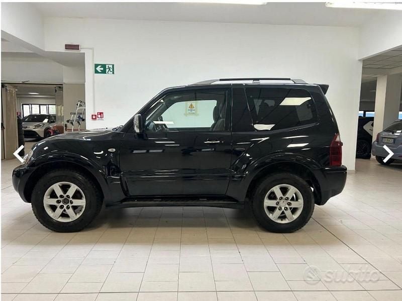 Usata Mitsubishi Pajero 165 CV (121 kW) 2005 SUV