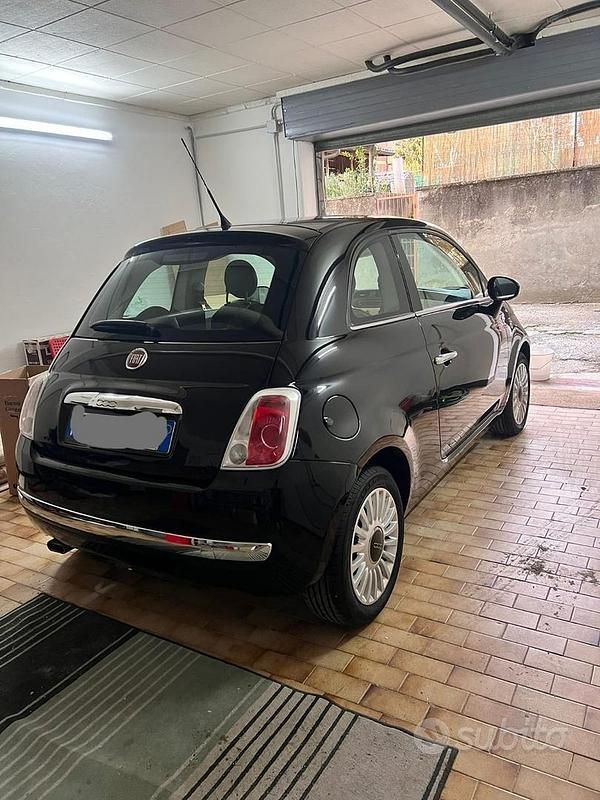 Usata Fiat 500 Lounge 69 CV (50 kW) 2012 Nero Utilitaria