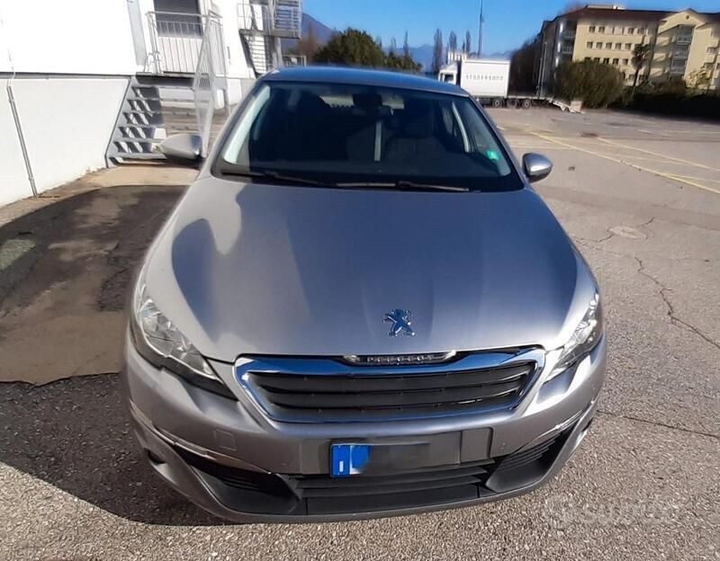 Usata 2014 Peugeot 308 Station wagon | 4200 € (Ottimo prezzo) - Immagine 1/4