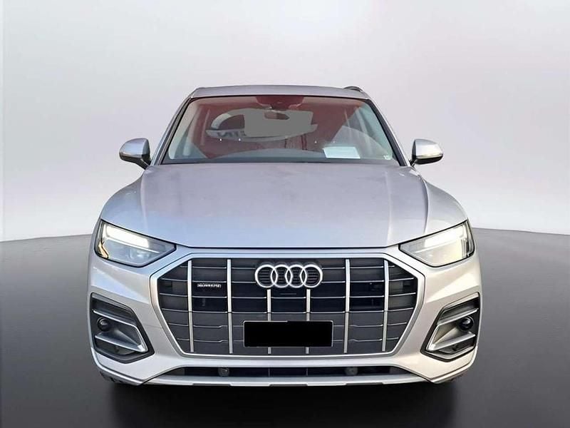 Usata Audi Q5 Advanced 204 CV (150 kW) 2021 Grigio chiaro SUV