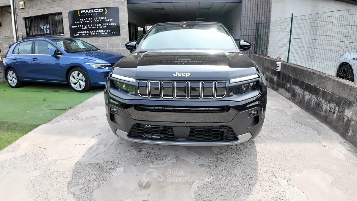 Ny Jeep Avenger 101 HK (74 kW) 2026 Svart SUV
