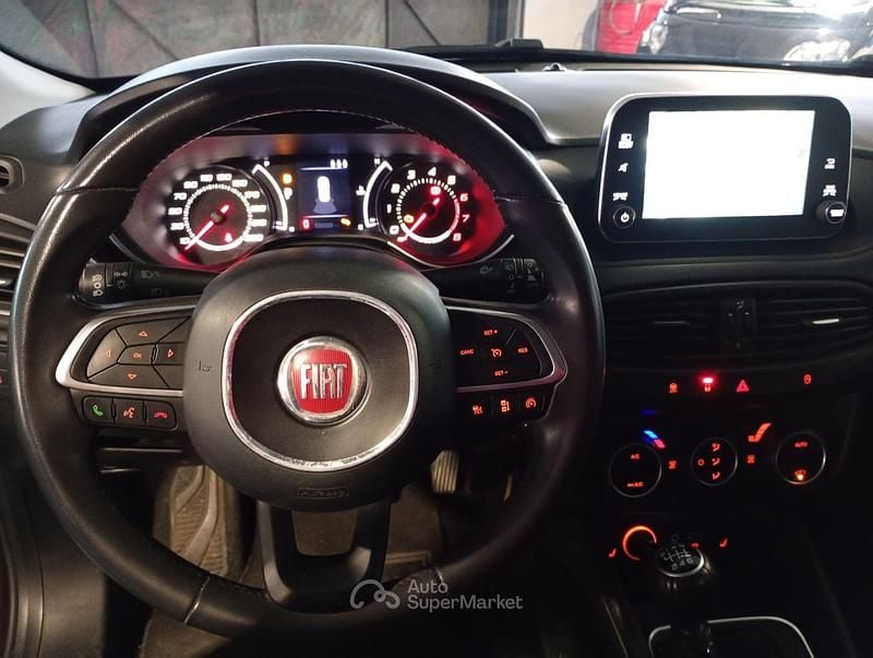 Usata Fiat Tipo 120 CV (88 kW) 2017 Berlina