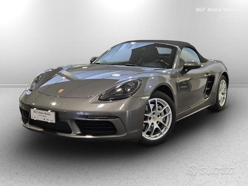 Usata Porsche 718 300 CV (220 kW) 2021 Grigio Coupé