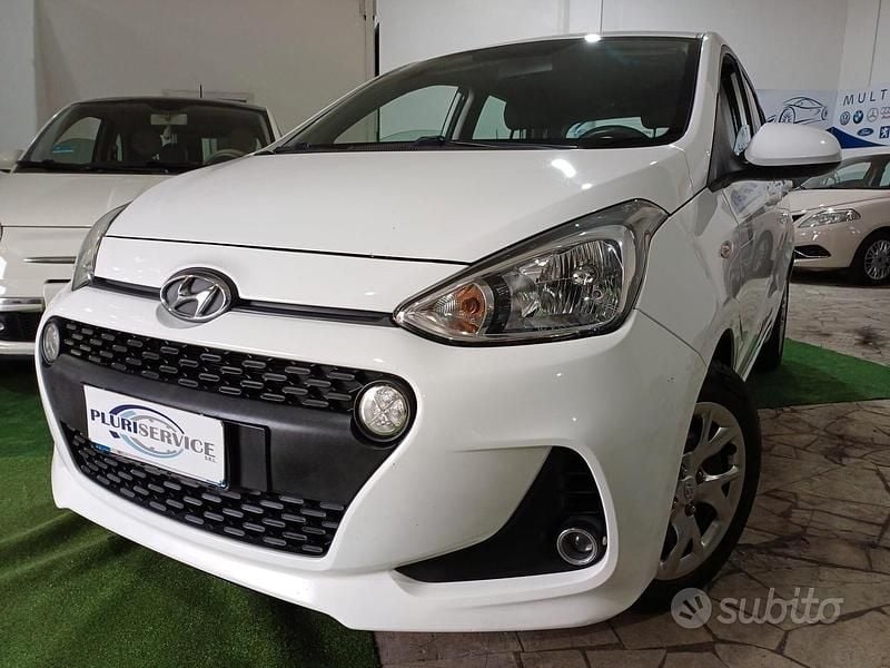 Usata Hyundai i10 66 CV (48 kW) 2018 Bianco Utilitaria