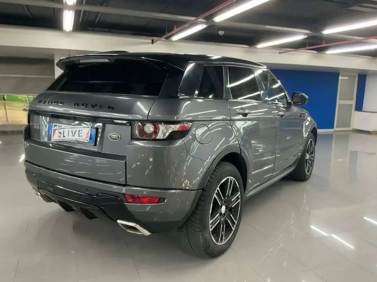 Usata Land Rover Range Rover evoque Dynamic 150 CV (110 kW) 2015 Grigio SUV