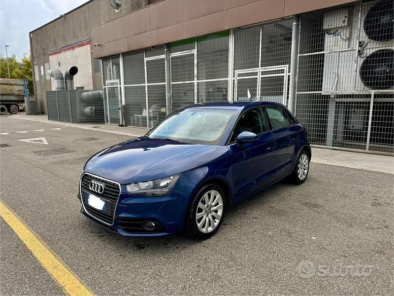 Usata Audi A1 90 CV (66 kW) 2013 Blu Utilitaria