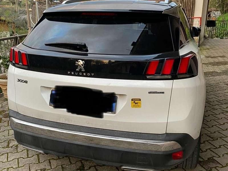 Usata Peugeot 3008 GT-line 112 CV (82 kW) 2018 Bianco SUV