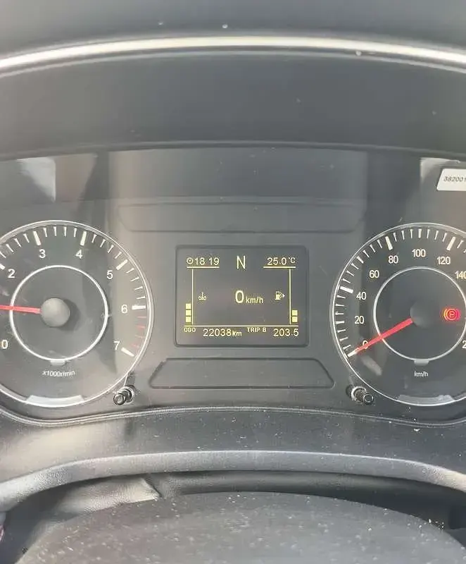 Usata DFSK Fengon 105 CV (77 kW) 2025 Grigio SUV