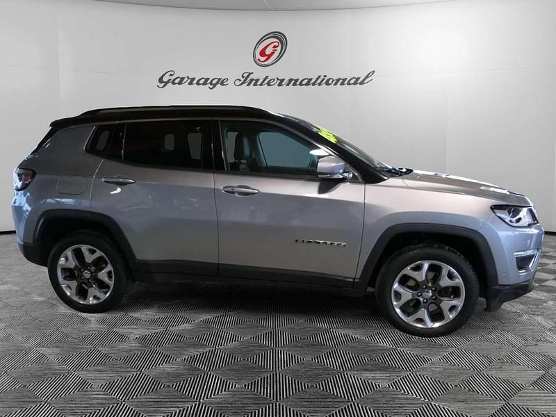 Usata Jeep Compass Limited 170 CV (125 kW) 2019 Grigio SUV