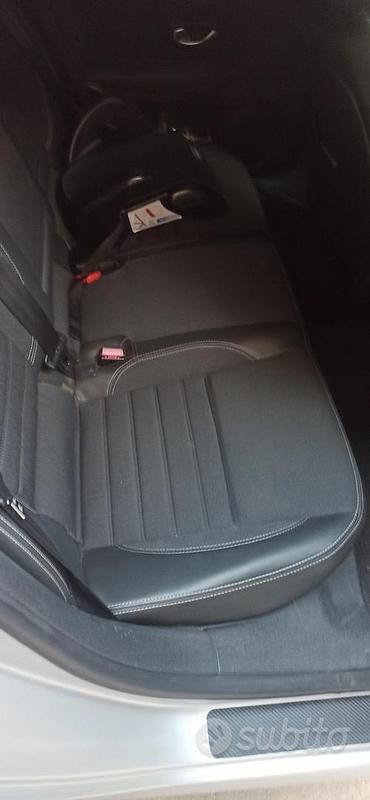 Usata Renault Laguna III 150 CV (110 kW) 2010 Grigio Station wagon