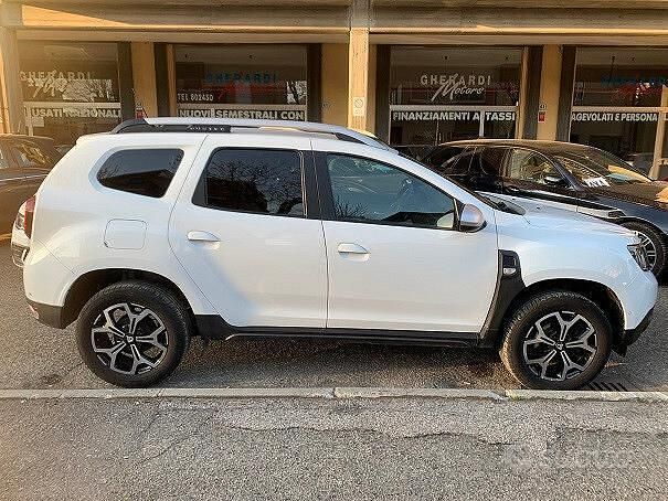 Usata Dacia Duster Prestige 101 CV (74 kW) 2020 Bianco SUV