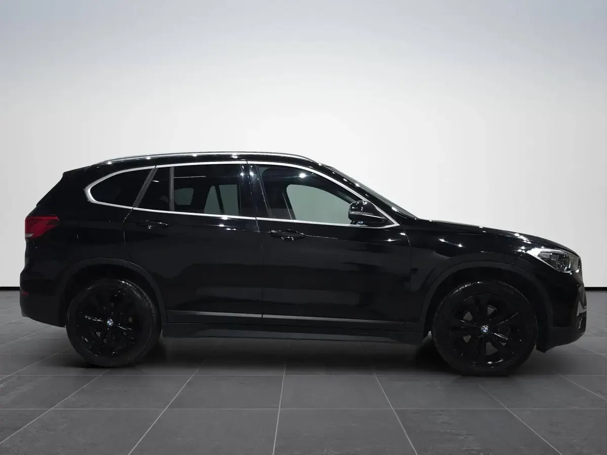 Usata BMW X1 Advantage 150 CV (110 kW) 2022 Nero SUV