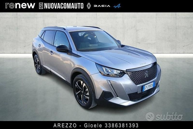 Usata Peugeot 2008 Active 131 CV (96 kW) 2023 Argento SUV