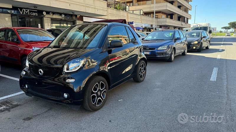 Usata Smart ForTwo Cabrio Prime 90 CV (66 kW) 2018 Nero Cabrio
