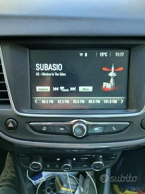 Usata Opel Crossland 2017 Grigio SUV