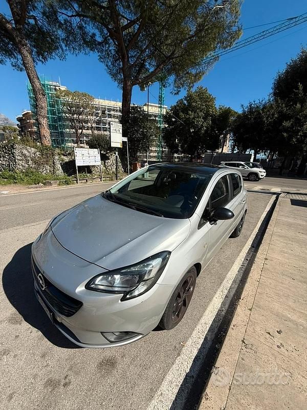 Usata Opel Corsa 2016 Grigio Utilitaria