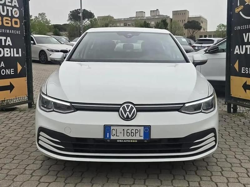 Usata VW Golf VIII Life 110 CV (80 kW) 2022 Bianco Berlina