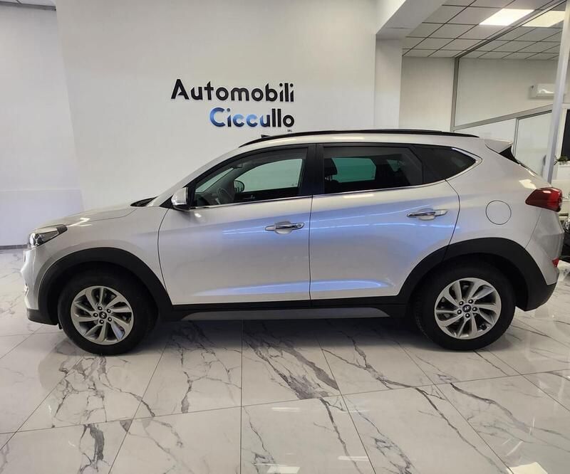 Usata Hyundai Tucson Xpossible 116 CV (85 kW) 2016 Grigio SUV