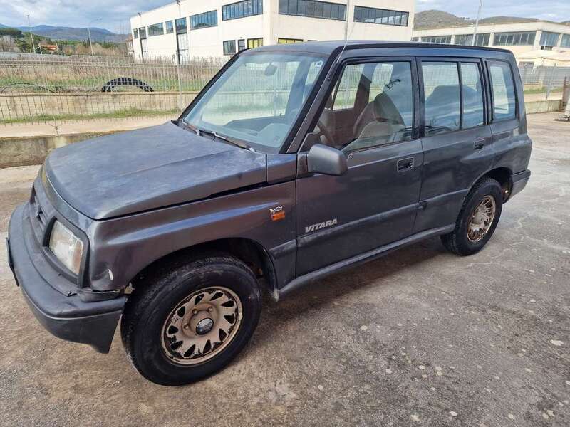 Usato 1994 Suzuki Vitara 1.6 Benzin 95 CV (2.000 €)