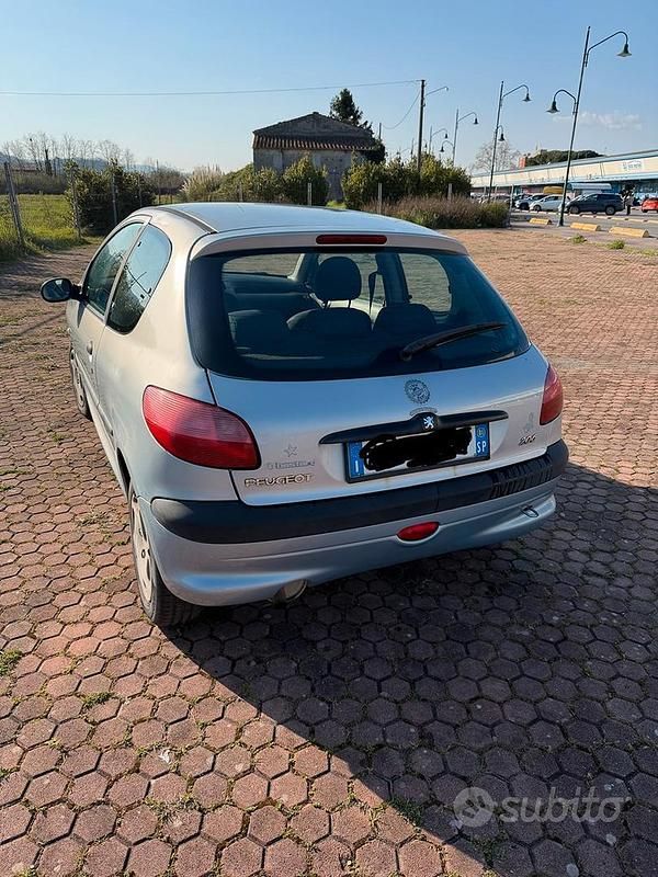Usata Peugeot 206 2001 Berlina