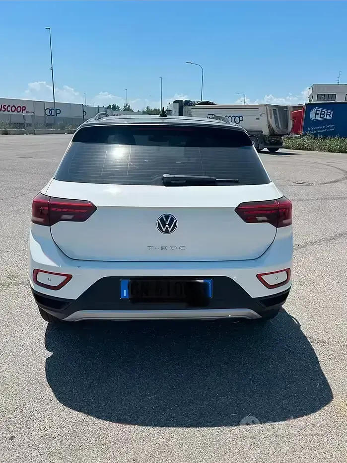 Usata VW T-Roc 2023 SUV