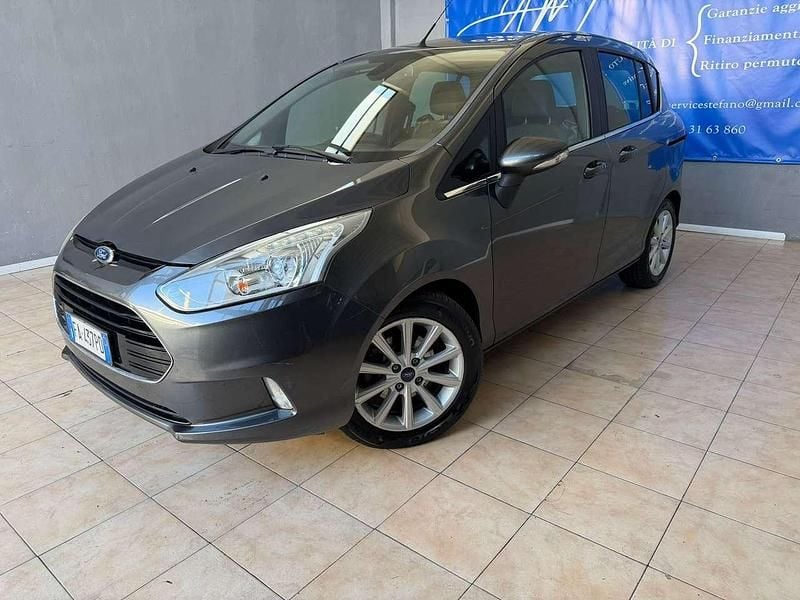 Usata Ford B-MAX Business Edition 101 CV (74 kW) 2015 Argento Monovolume