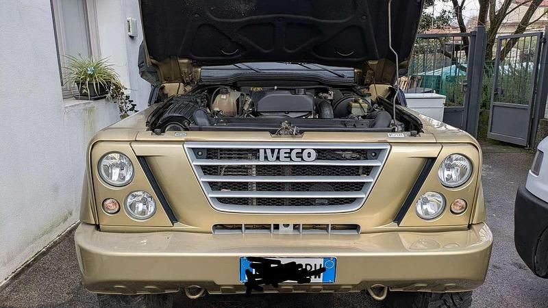 Usata Iveco Massif 145 CV (106 kW) 2010 Station wagon