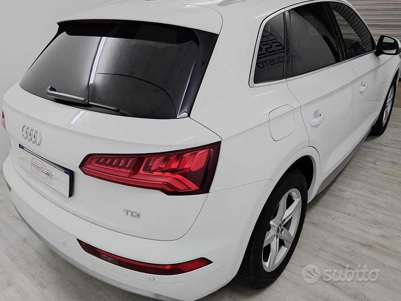 Usata Audi Q5 Design 150 CV (110 kW) 2017 Bianco SUV
