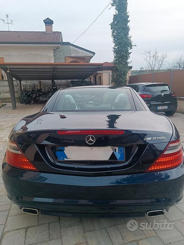 Usata Mercedes SLK250 Premium 204 CV (150 kW) 2014 Blu Cabrio