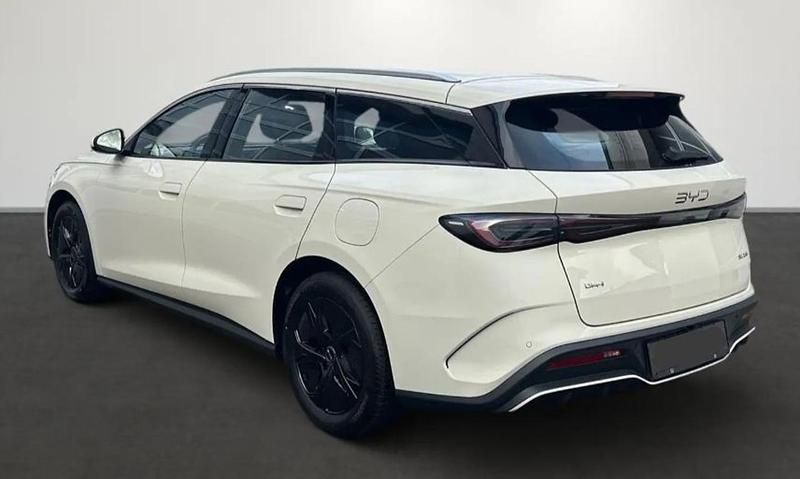 Nuova BYD Seal Comfort 98 CV (72 kW) 2026 Sandstone Station wagon