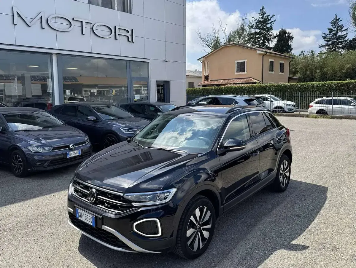 Usata VW T-Roc Edition 116 CV (85 kW) 2024 Deep black perlato SUV