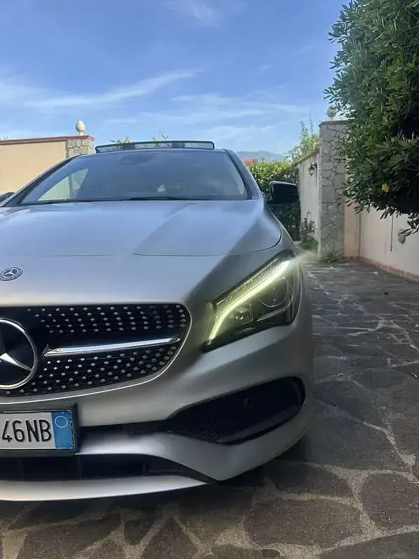 Usata Mercedes CLA200 Shooting Brake Premium 136 CV (100 kW) 2017 Station wagon