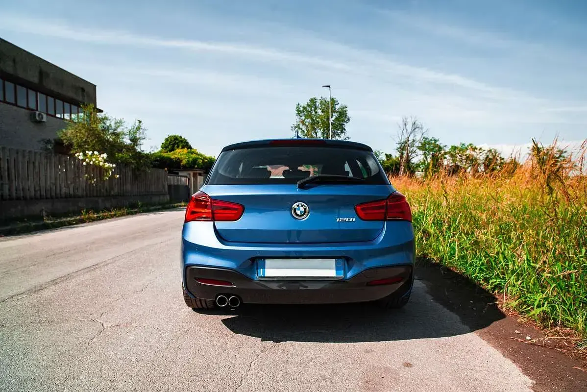 Usata BMW 120 M Sport 184 CV (135 kW) 2018 Blu/azzurro Utilitaria