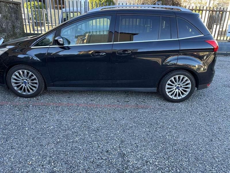 Usata Ford C-MAX Titanium 116 CV (85 kW) 2011 Nero Monovolume