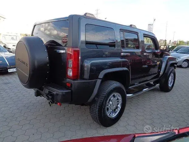 Usata Hummer H3 252 CV (185 kW) 2008 Grigio SUV
