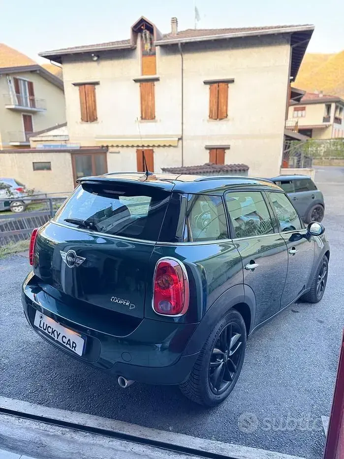 Usata Mini Countryman 111 CV (81 kW) 2012 Verde SUV