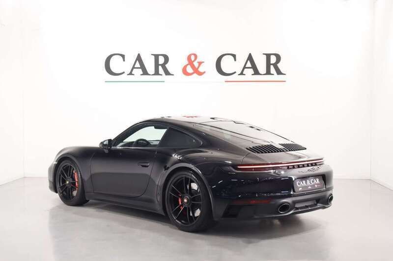 Usata Porsche 911 Carrera GTS 480 CV (353 kW) 2022 Nero jet metallizzato Coupé