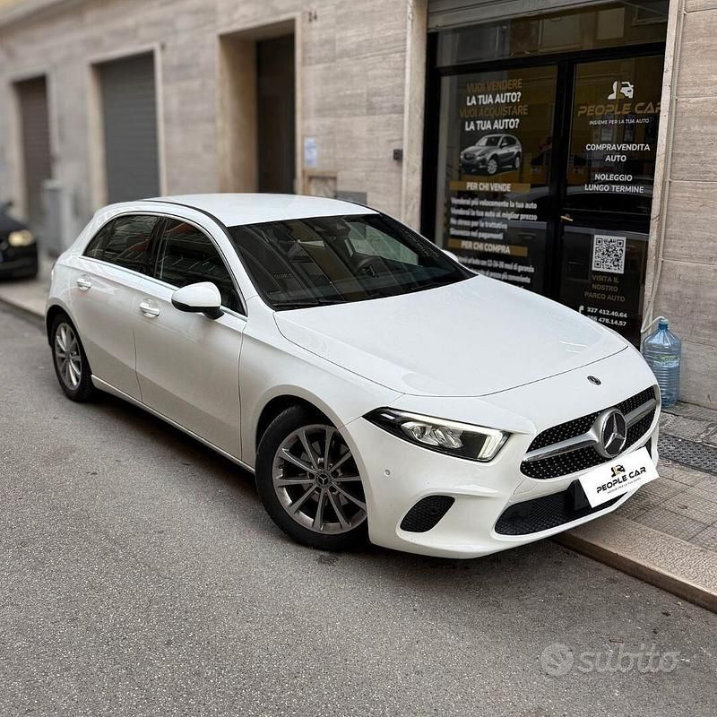 Usata Mercedes A180 Executive 116 CV (85 kW) 2020 Bianco Berlina